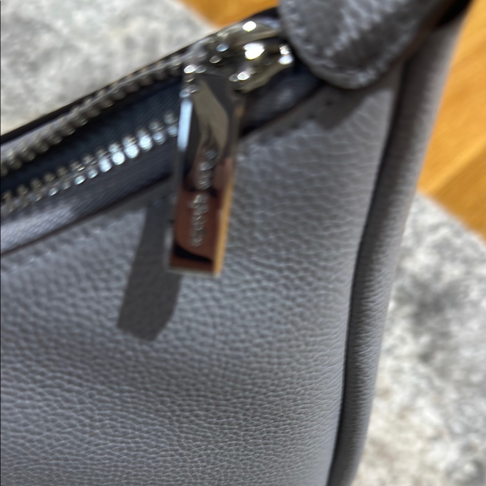 Gray Leather Kate Spade Shoulder Bag - Picture 6 of 6